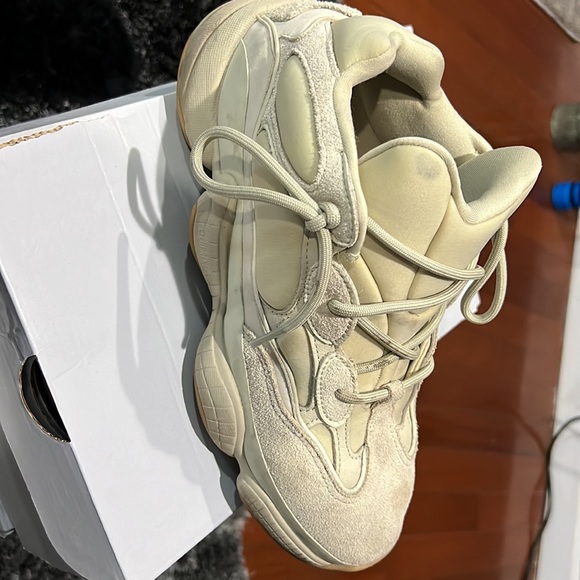 Slightly used Yeezy ortholite - Picture 2 of 4